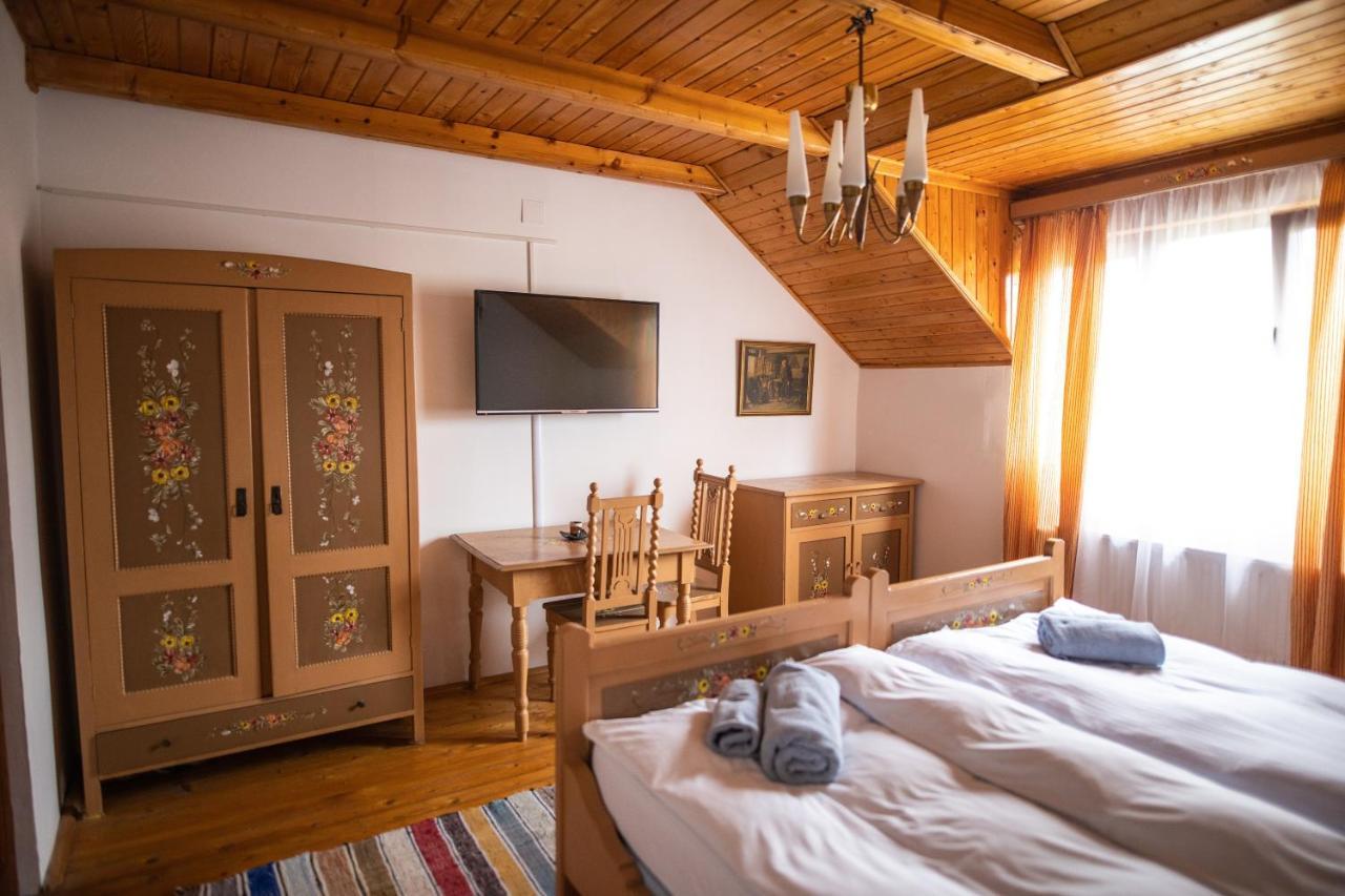 Pensiunea Sachsenhof Bagaciu Exteriér fotografie